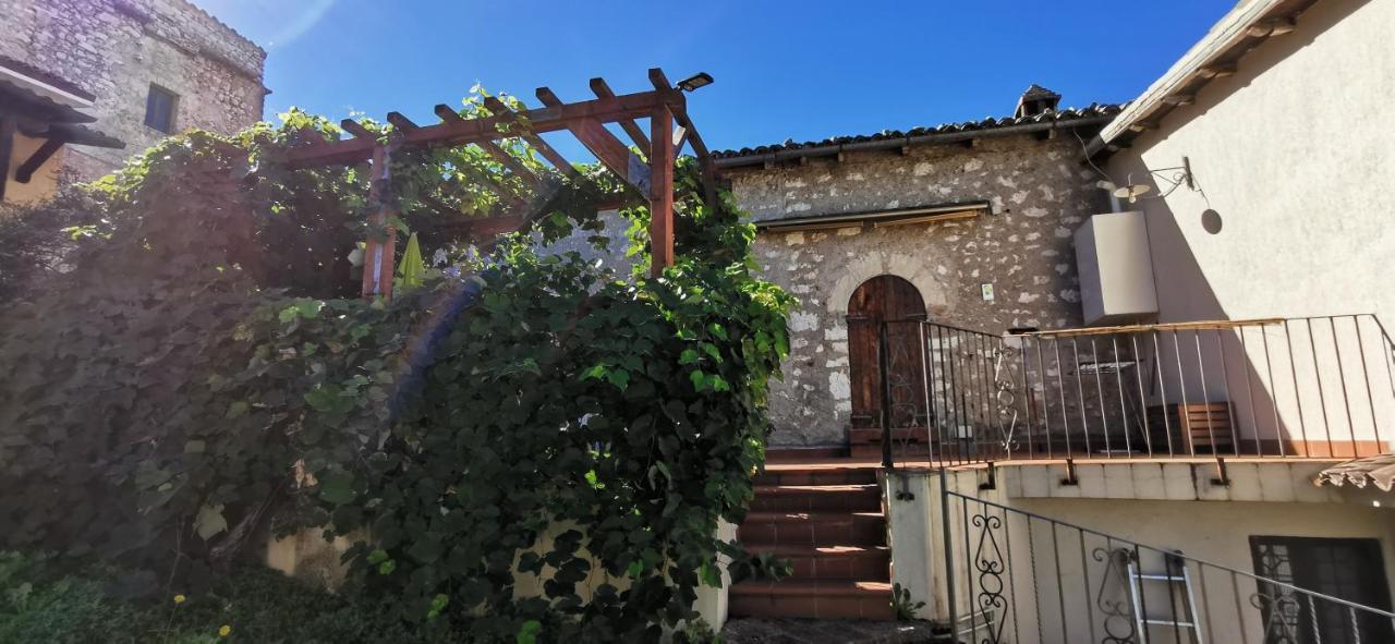 Country House Trevi Umbria Borghetto Vetuliae Santa Maria in Valle المظهر الخارجي الصورة